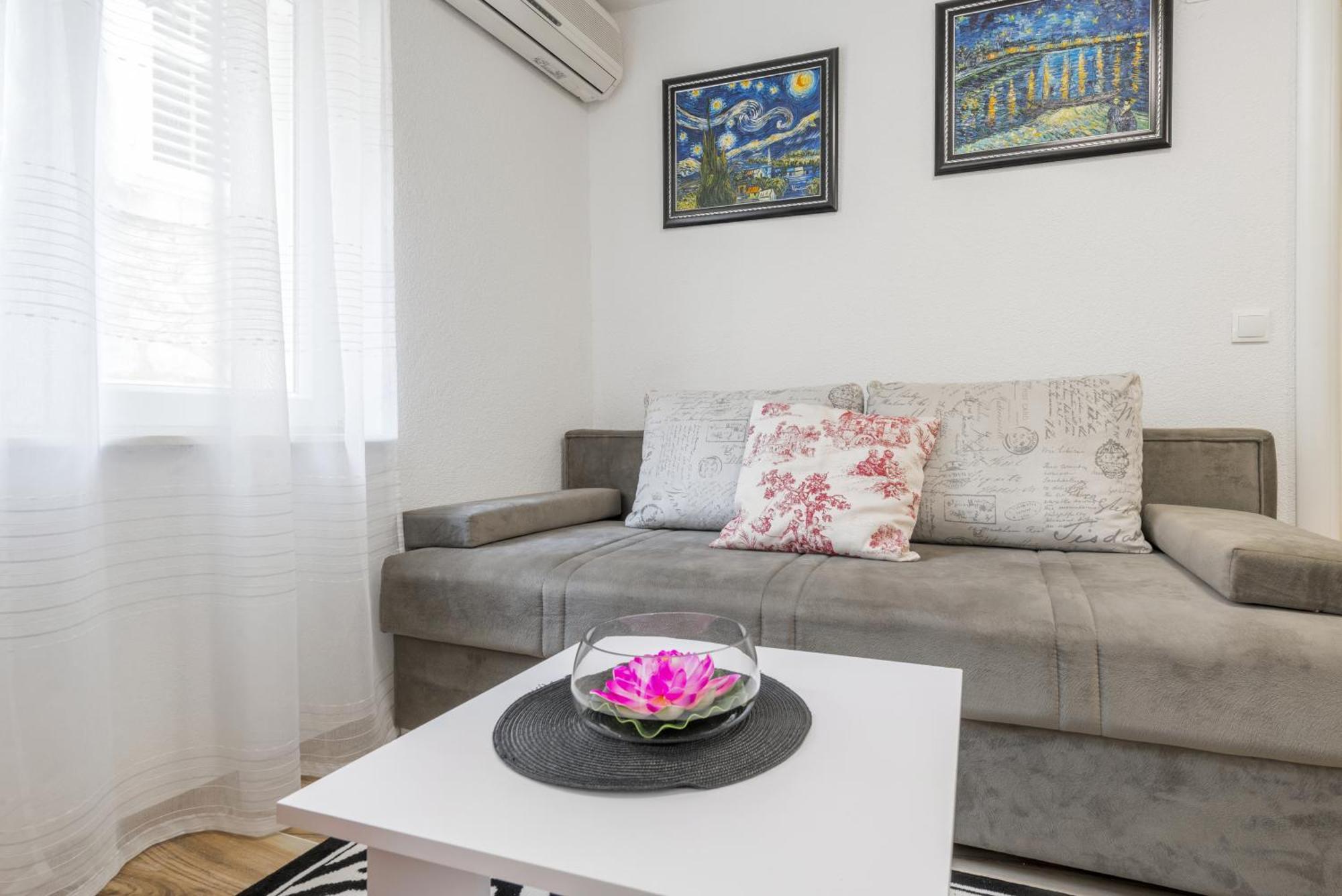 Apartments by the sea Baska Voda, Makarska - 17570 Ruang foto